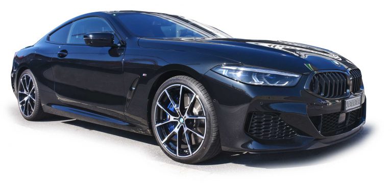 BMW M850i xDrive Coupé 4395ccm 530PS nero